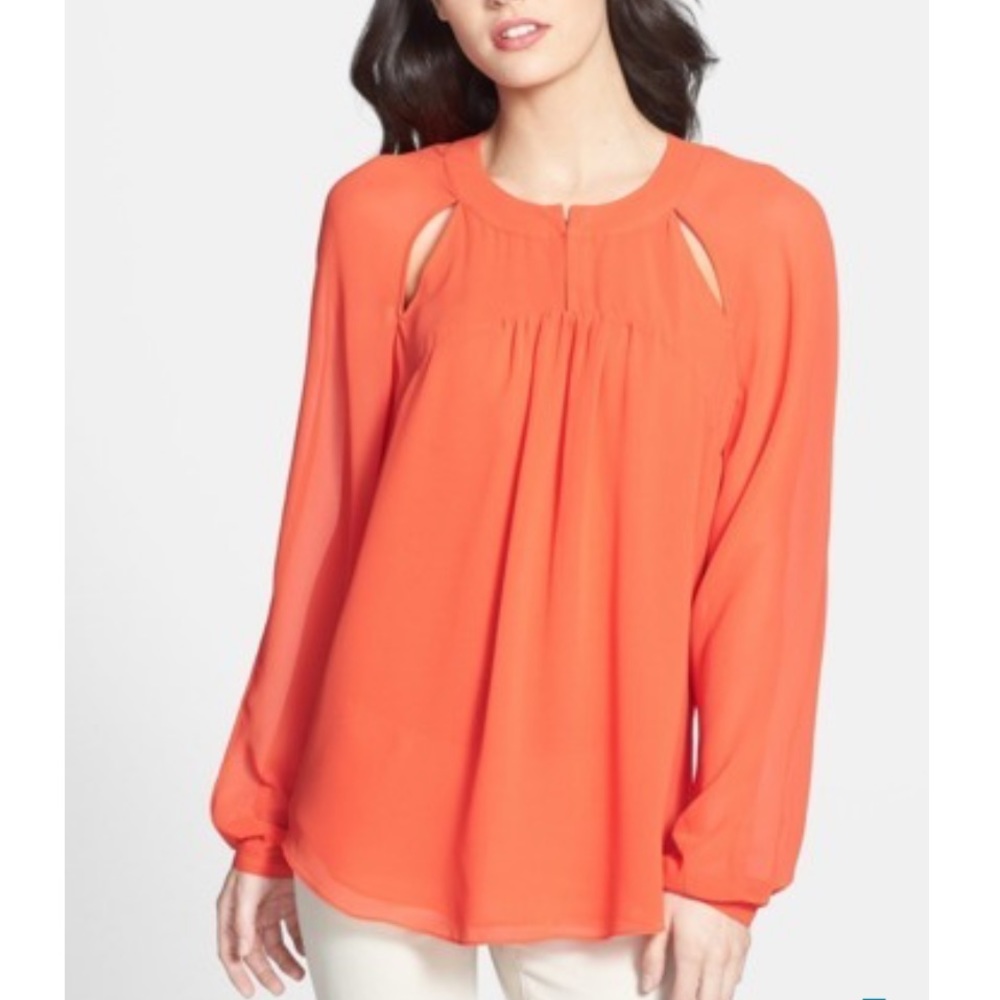 1.State Spilt Seam Chiffon Peasant Blouse